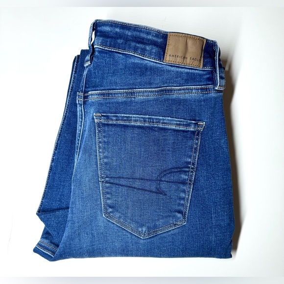American Eagle Women's Super High Rise Flare Jeans Size- 10 Regular - Picture 10 of 11